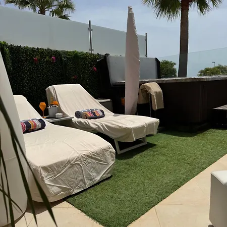 Luxe In De Cortesin D38