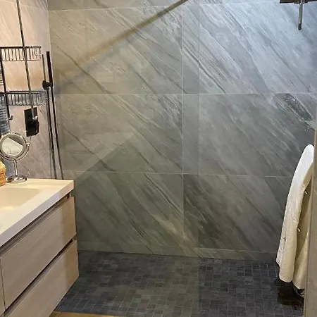 Luxe In De Cortesin D38 *