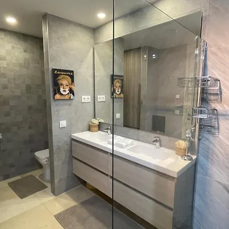 Luxe In De Cortesin D38 에스테포나