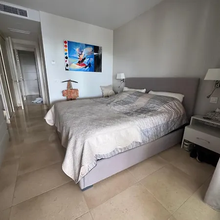 Luxe In De Cortesin D38 에스테포나