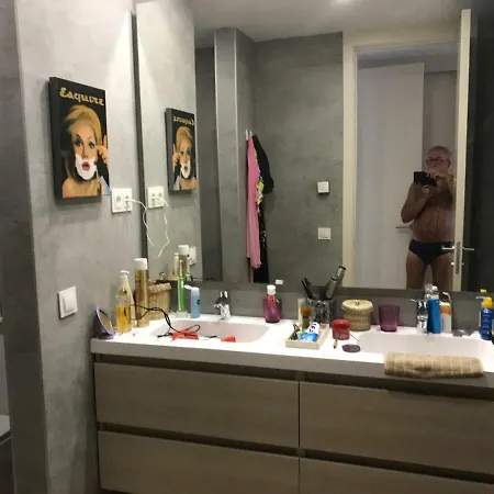 Luxe In De Cortesin D38 아파트 에스테포나